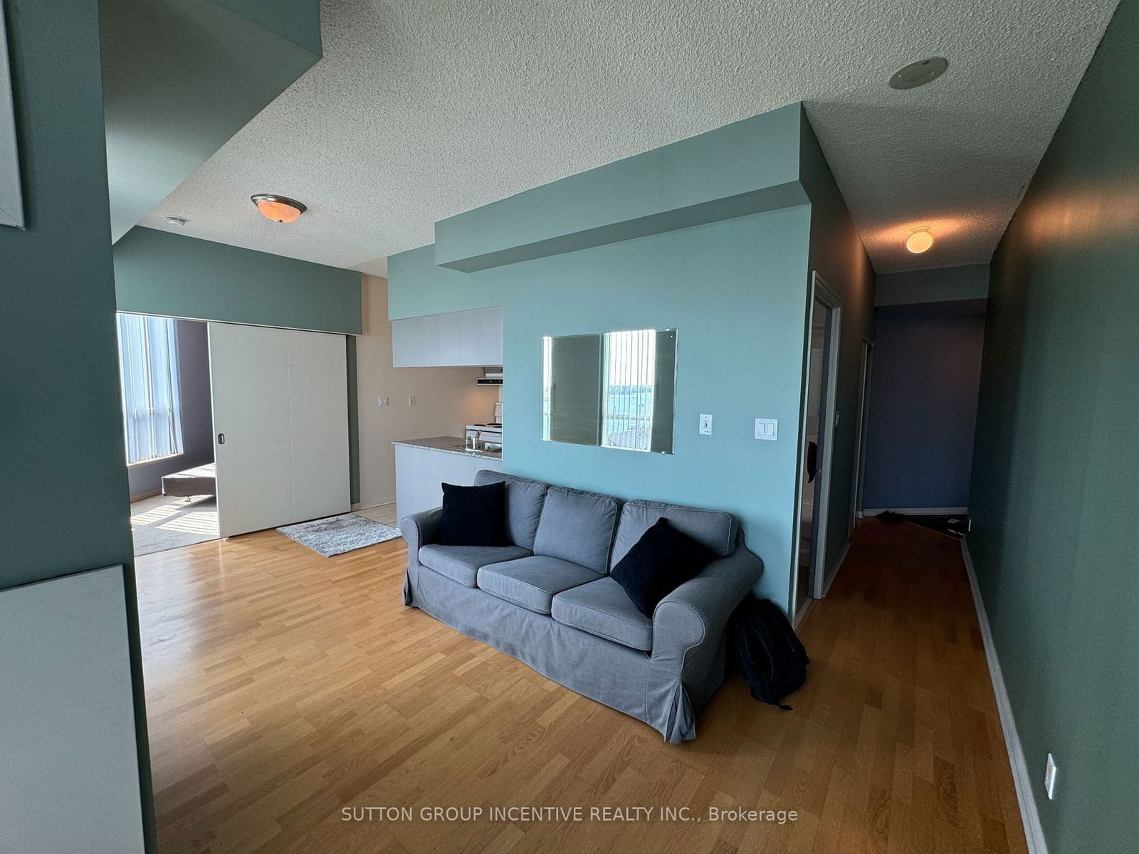 230 Queens Quay West Quay, unit 1123 for rent - image #13