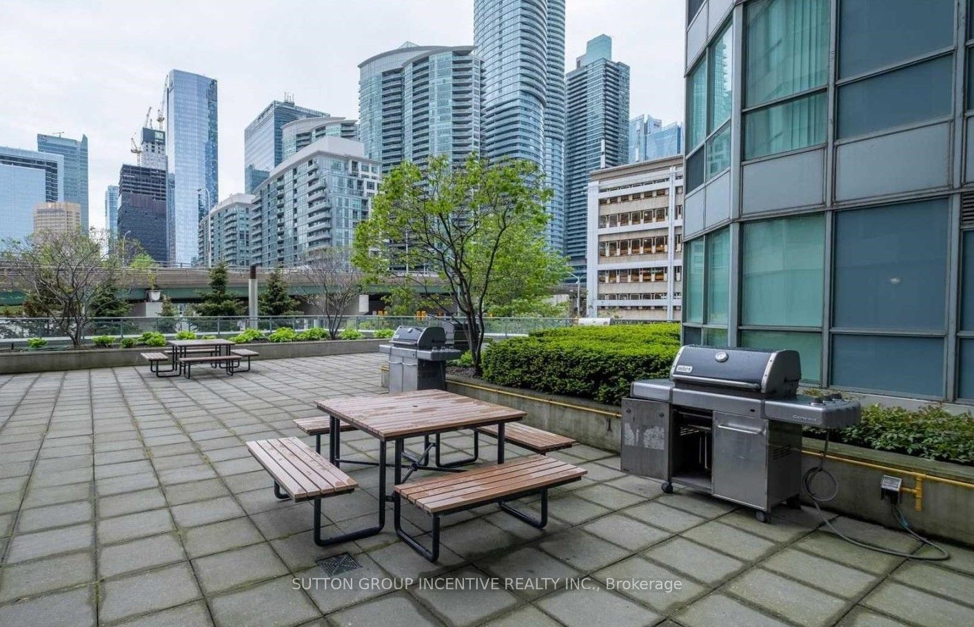 230 Queens Quay West Quay, unit 1123 for rent - image #20