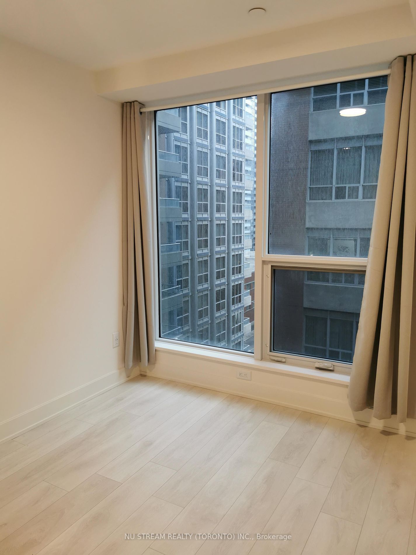 15 Mercer St, unit 510 for rent - image #6