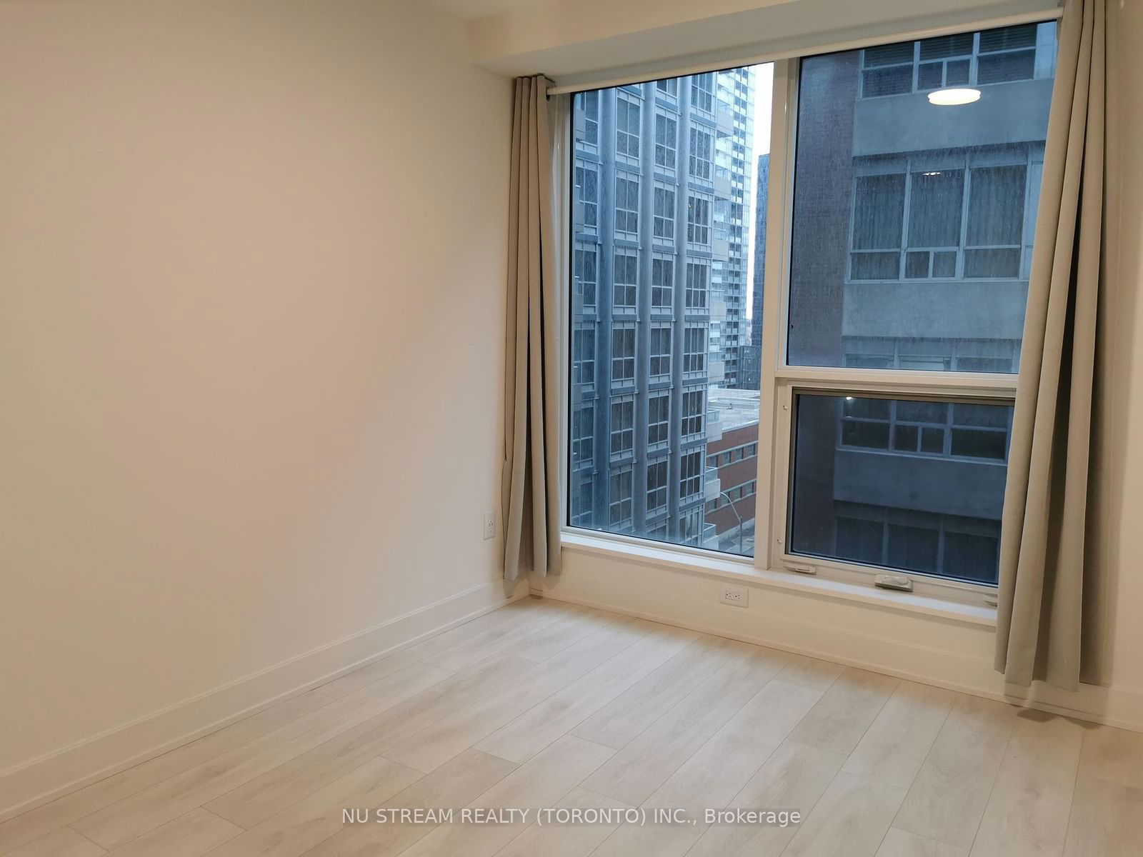 15 Mercer St, unit 510 for rent - image #9