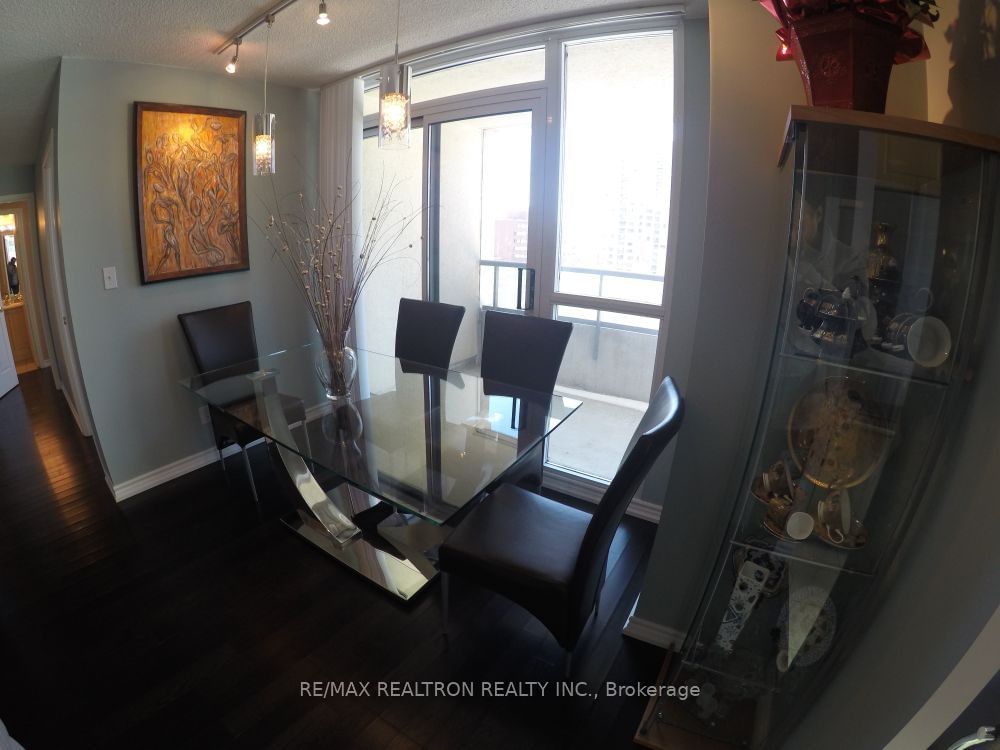 18 Spring Garden Ave, unit 1802 for rent - image #11