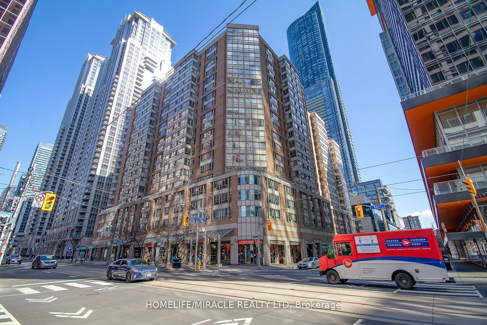 44 Gerrard St, unit 609 for sale - image #1