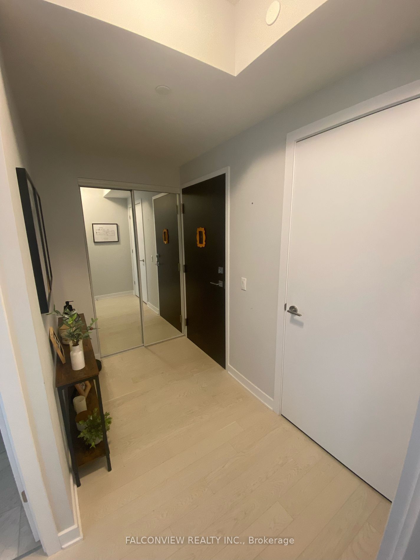 2221 Yonge St, unit 4309 for rent