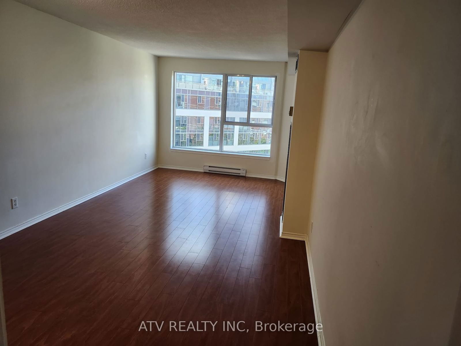 222 The Esplanade, unit 829 for rent - image #14