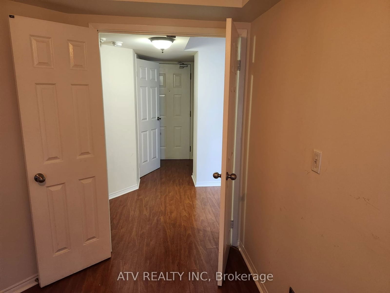 222 The Esplanade, unit 829 for rent - image #20