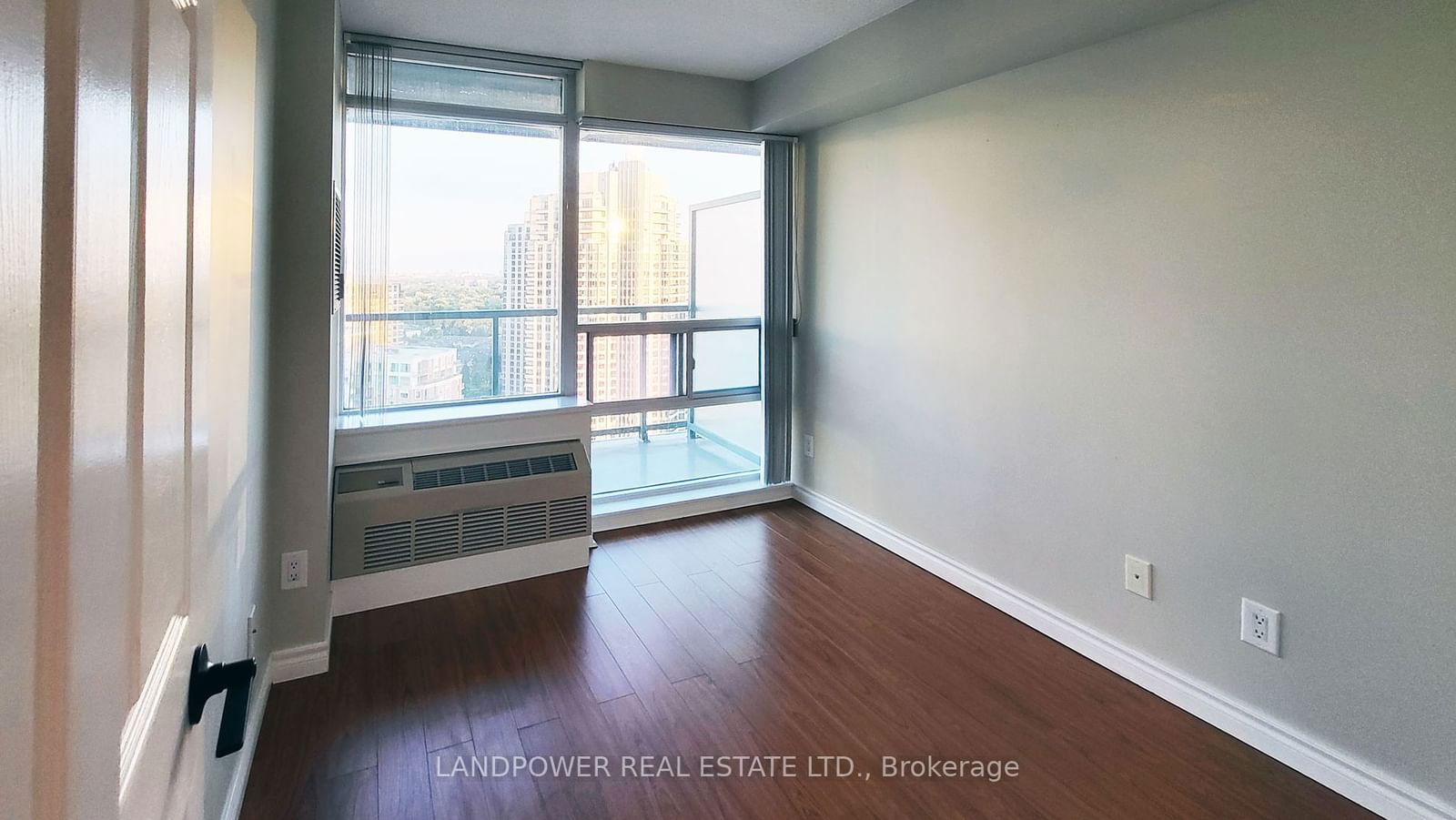 5500 Yonge St, unit 2403 for sale - image #9