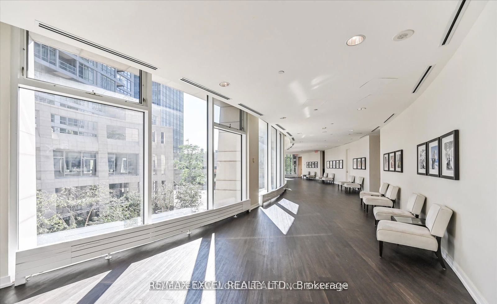 2191 Yonge St, unit 1011 for rent - image #14