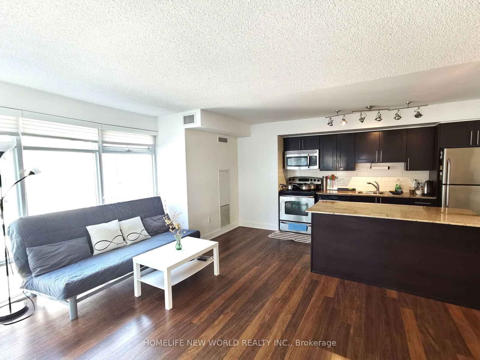 2191 Yonge St, unit 1011 for rent - image #7