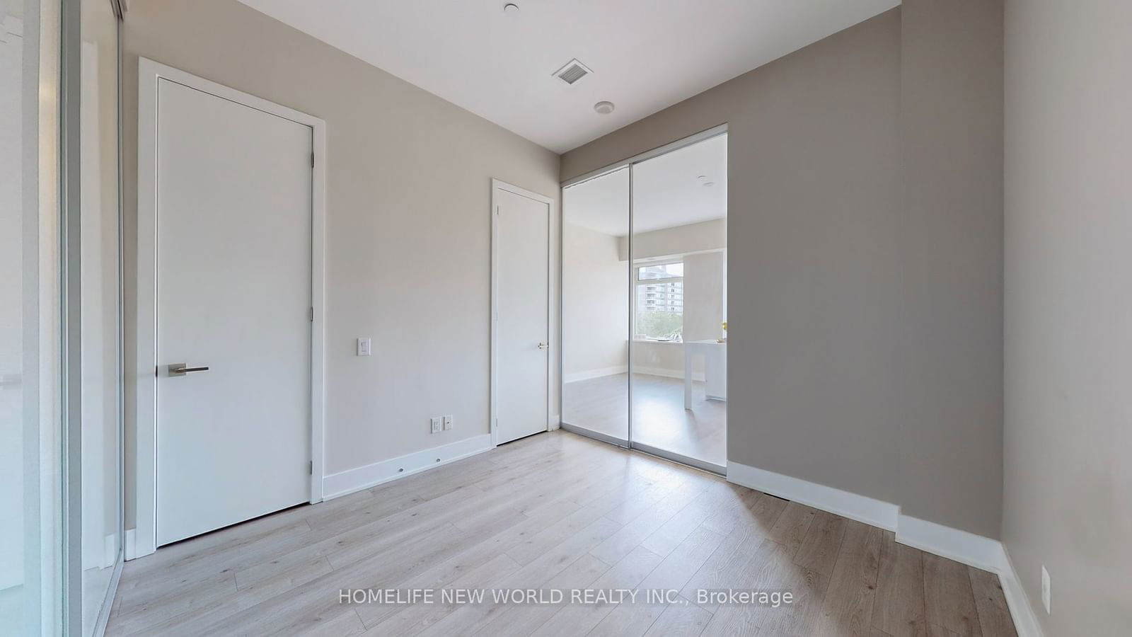 111 St Clair Ave W, unit 622 for sale - image #19