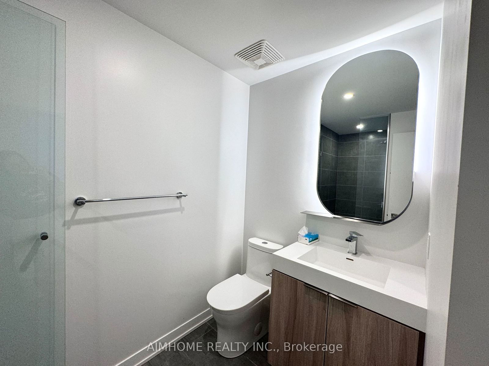 15 Holmes Ave, unit 1903 for rent - image #6