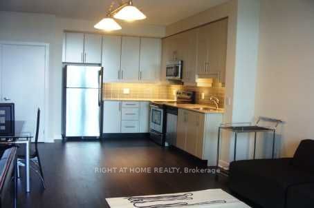 33 Bay St, unit 4607 for rent