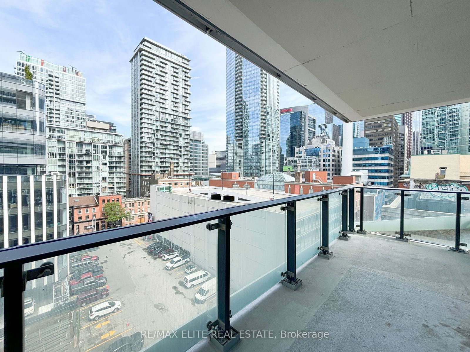 224 King St, unit 703 for rent - image #12