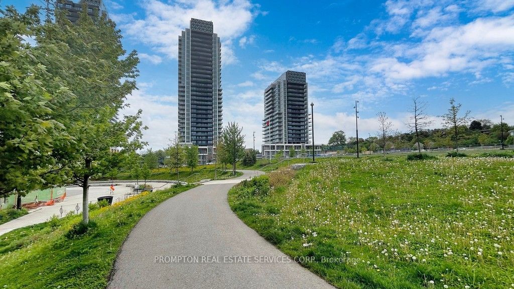 27 Mcmahon Dr, unit 3309 for sale - image #2