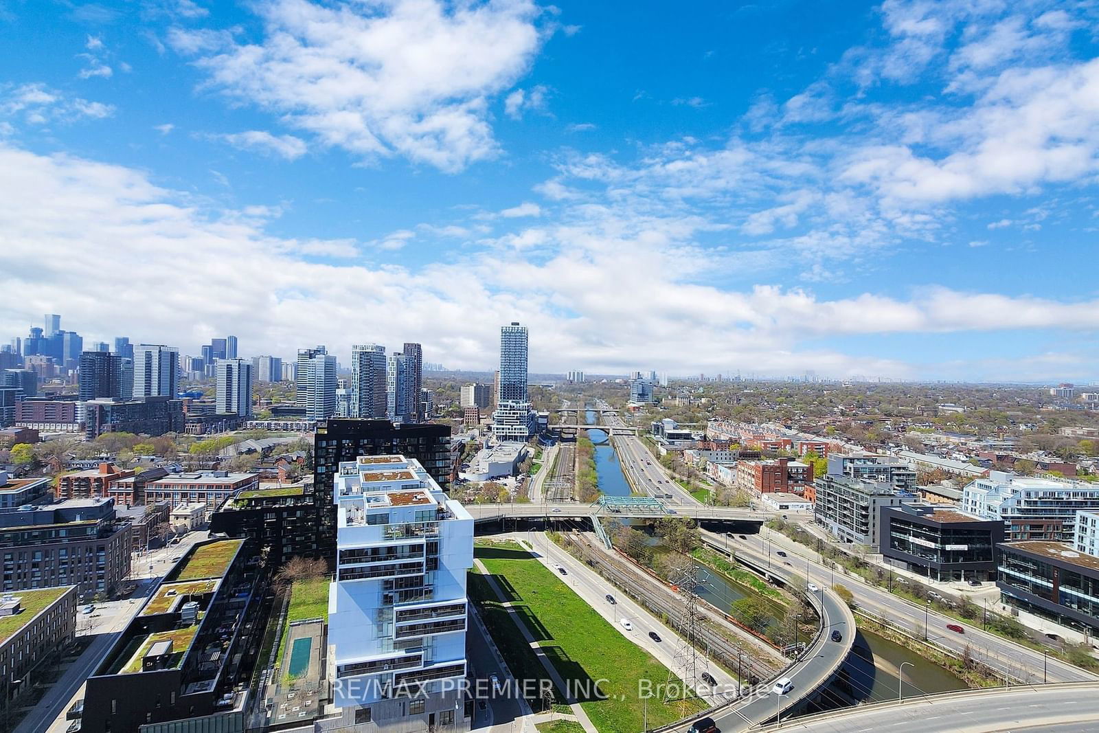 170 Bayview Ave, unit 2405 for sale - image #14