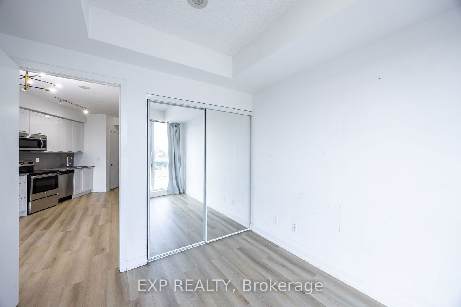 50 BRUYERES Mews, unit 902 for rent - image #15