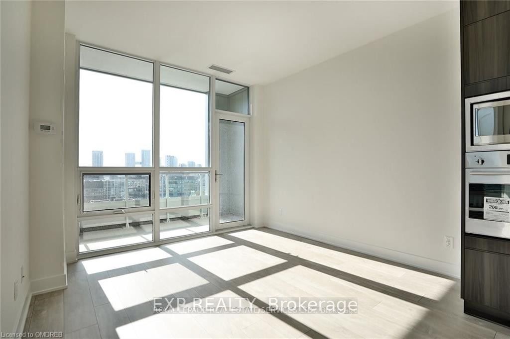 38 Cameron St, unit Ph19 for rent - image #7