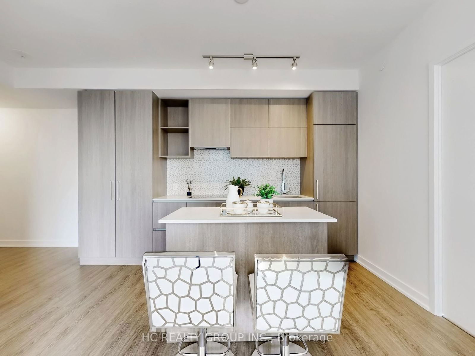 1 Yorkville Ave, unit 2902 for sale - image #8