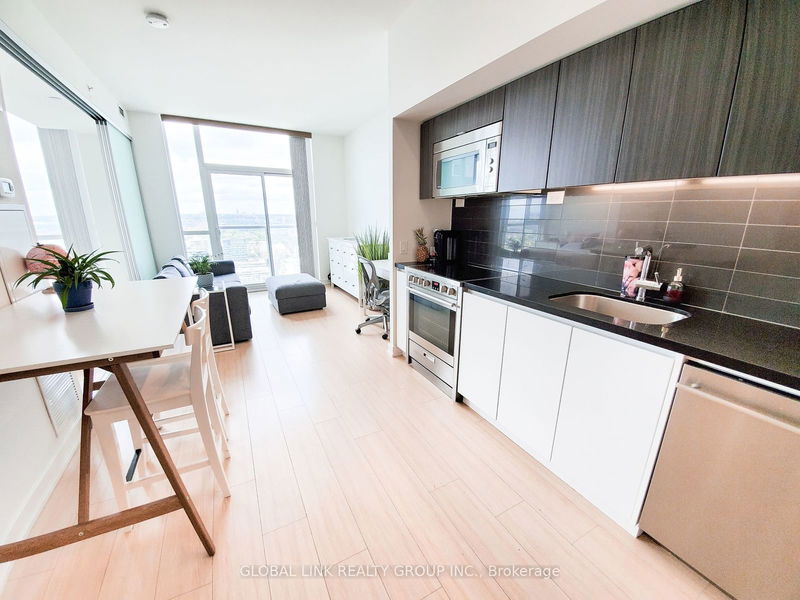 85 Queens Wharf Rd, unit 4510 for rent - image #1