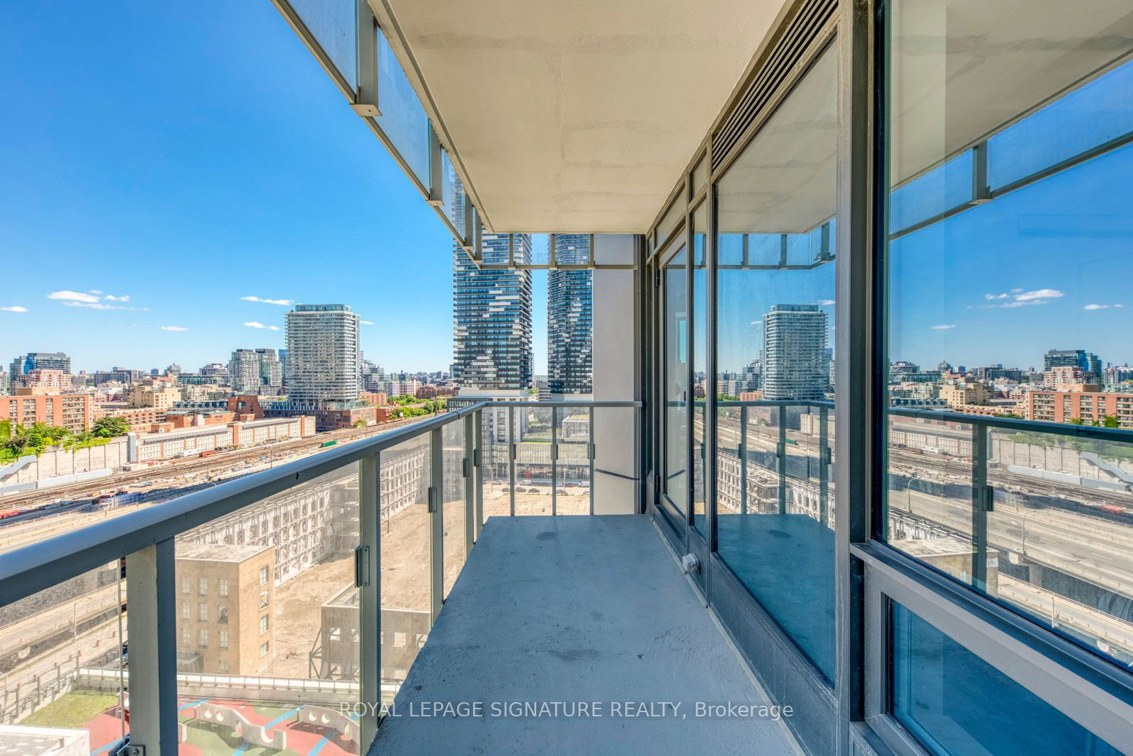 28 Freeland St, unit 1407 for sale - image #17