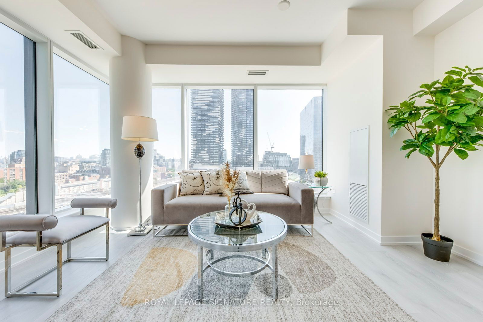 28 Freeland St, unit 1407 for sale - image #8