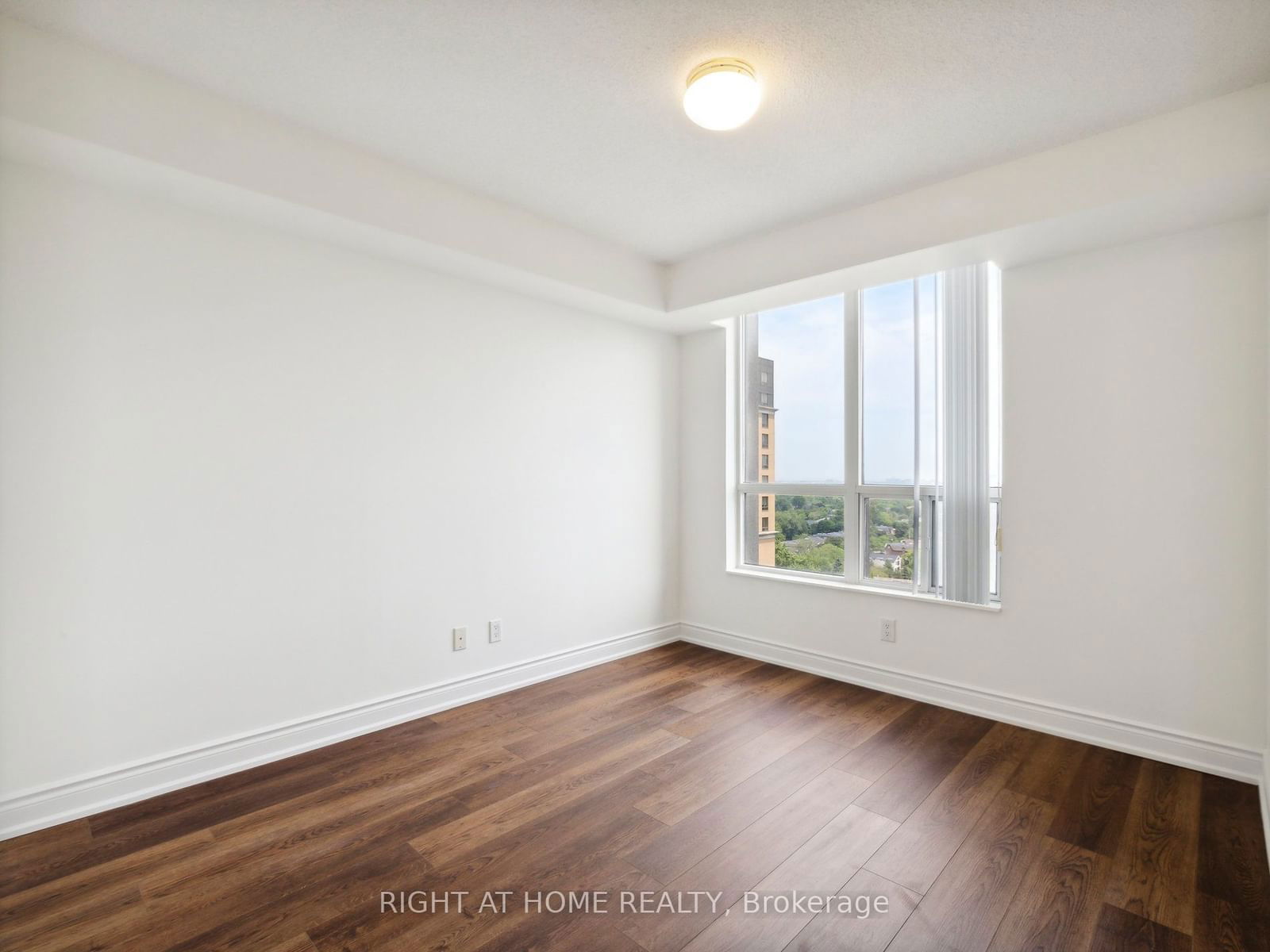 10 Northtown Way, unit 1601 for rent - image #9