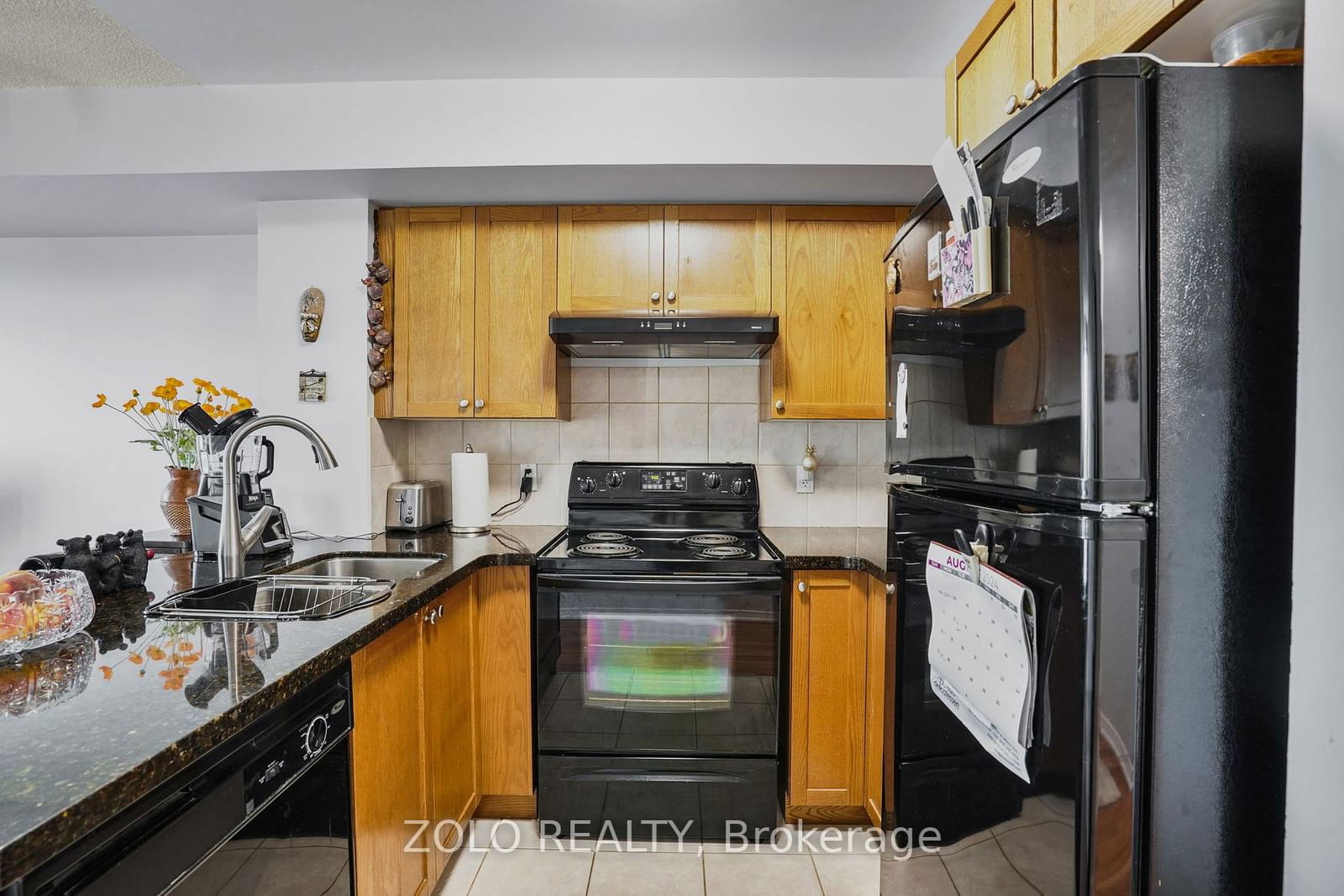 18 Valley Woods Rd, unit 809 for sale - image #13