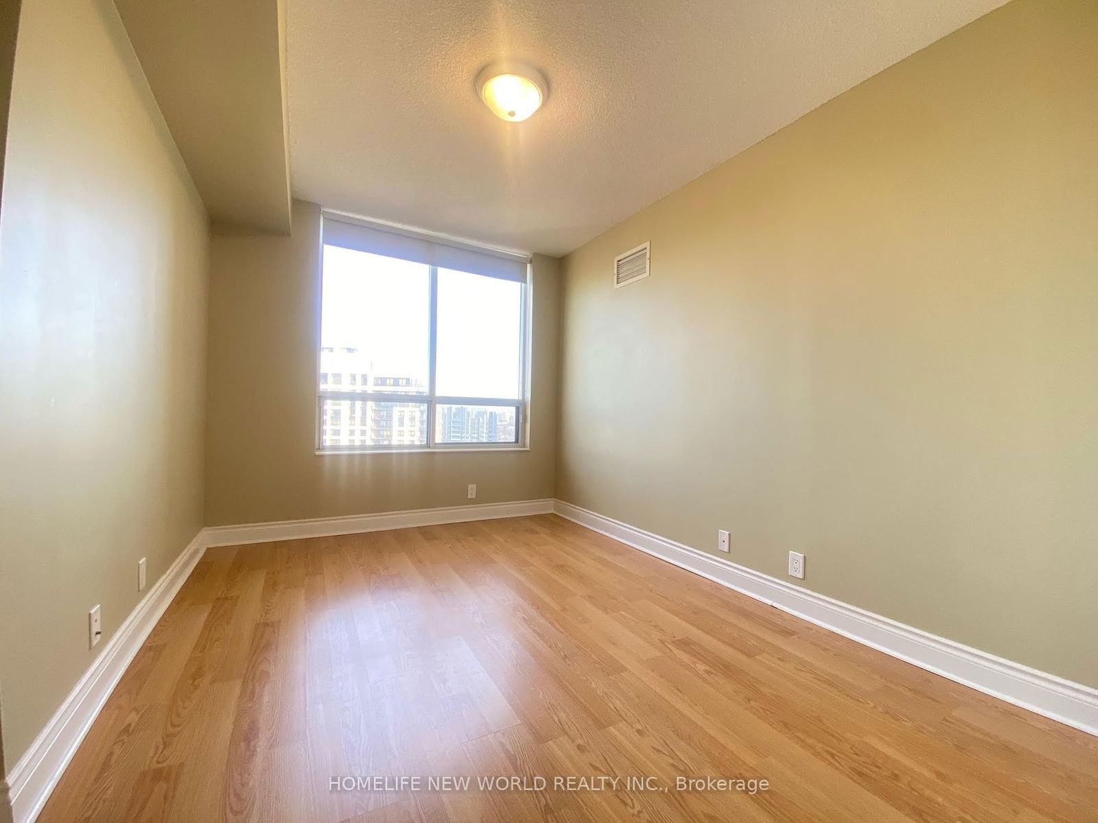 80 Harrison Garden Blvd, unit 1827 for sale - image #6