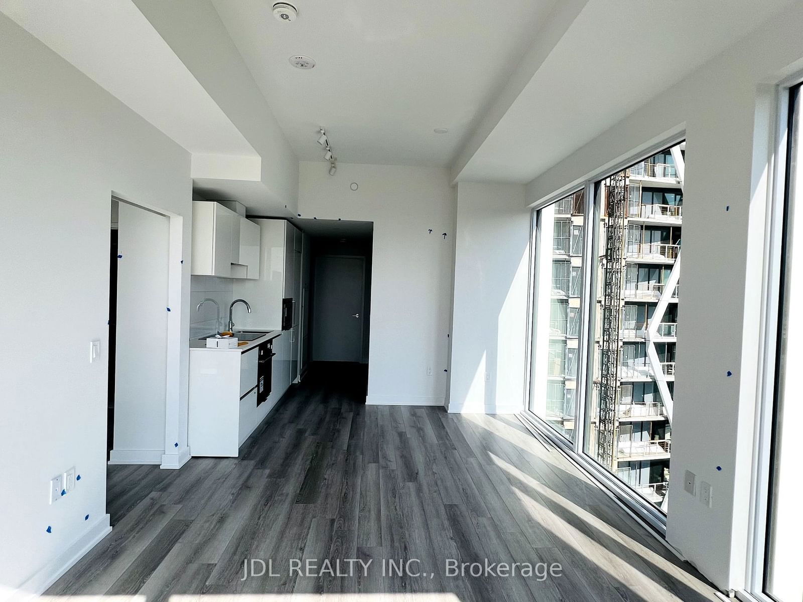 121 St Patrick St, unit PH1722 for rent - image #2