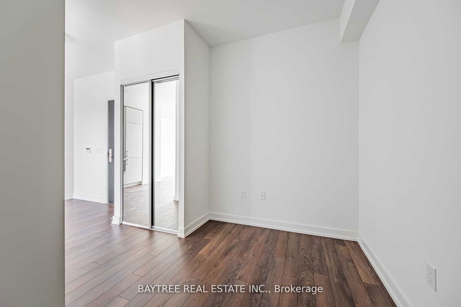 158 Front St E, unit 521 for sale - image #10