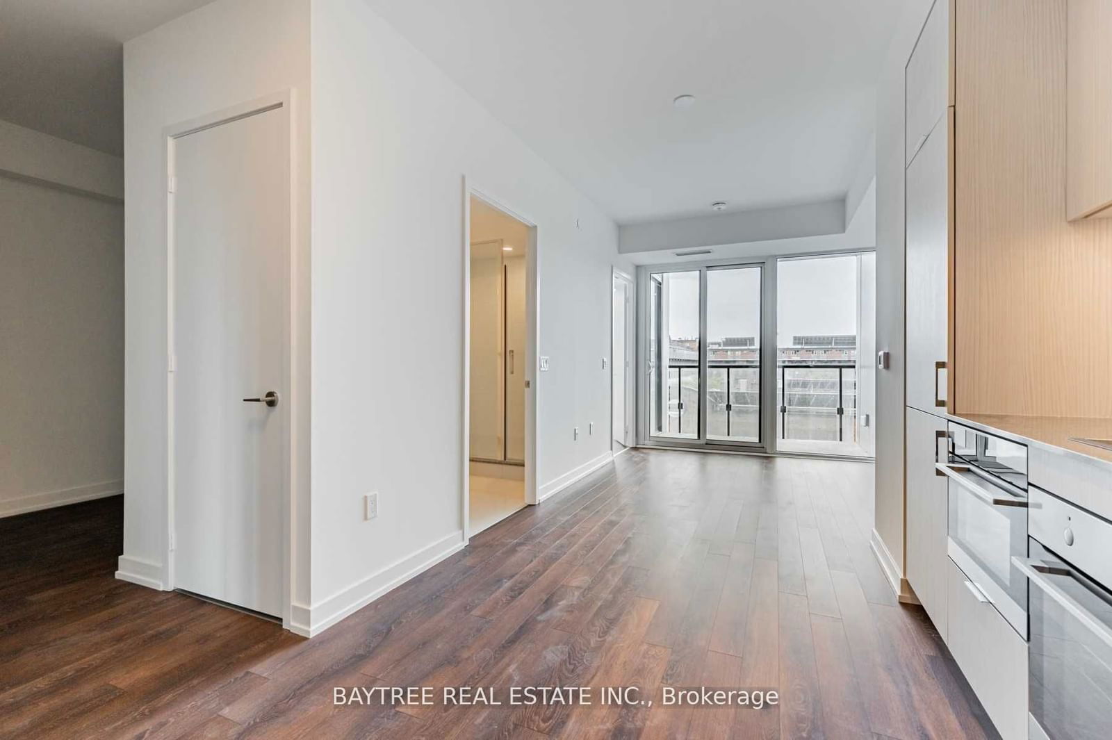 158 Front St E, unit 521 for sale - image #2