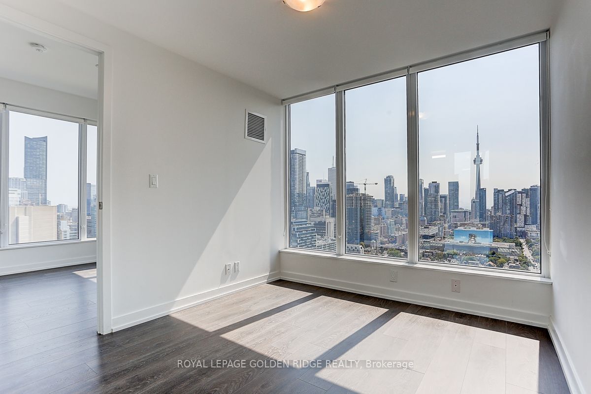 203 College St, unit 2708 for rent - image #18