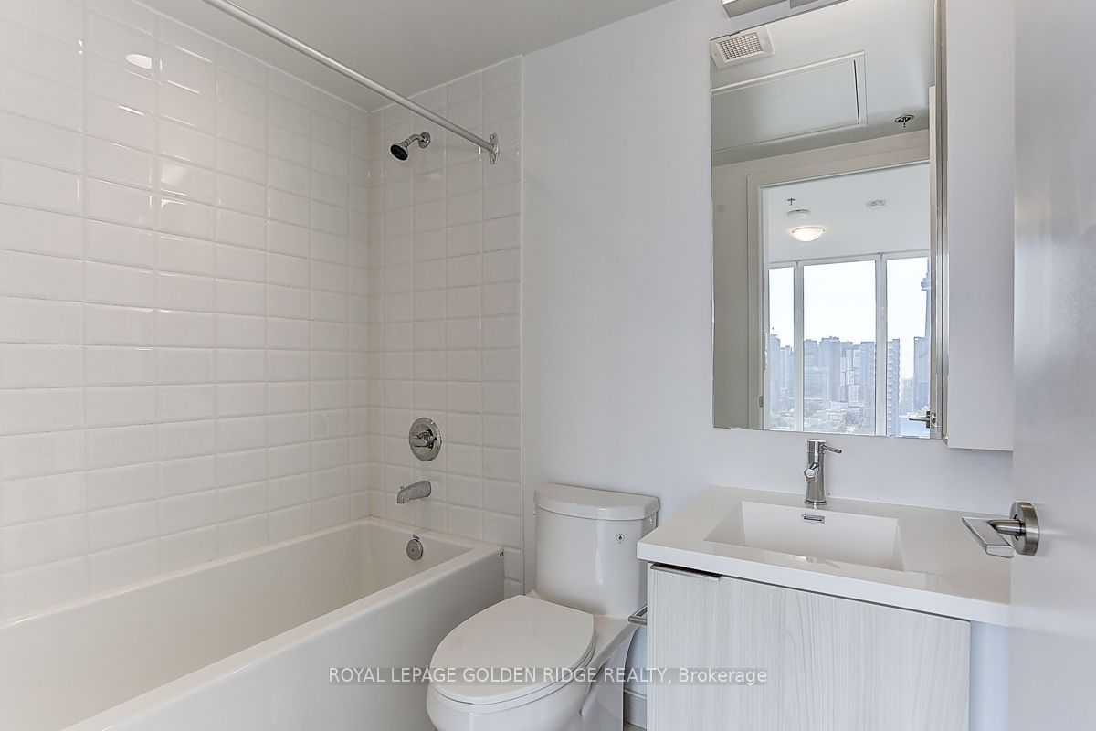 203 College St, unit 2708 for rent - image #20