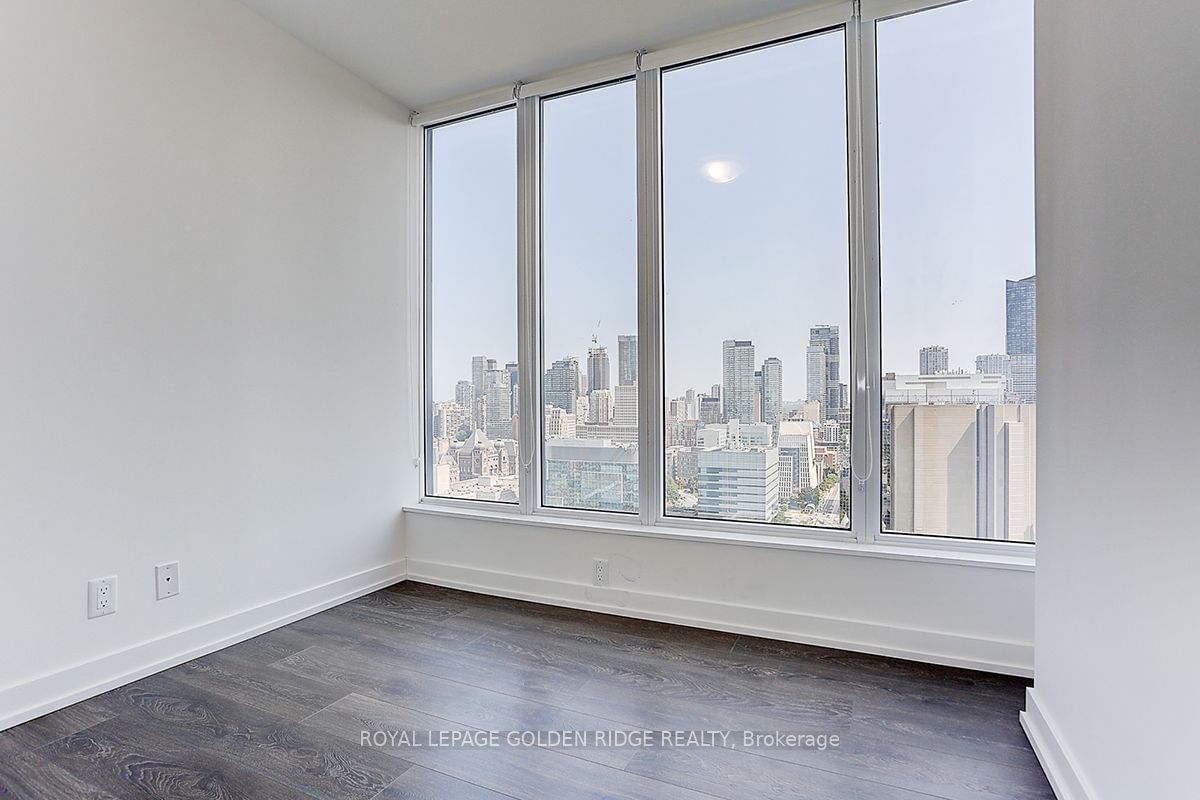 203 College St, unit 2708 for rent - image #21