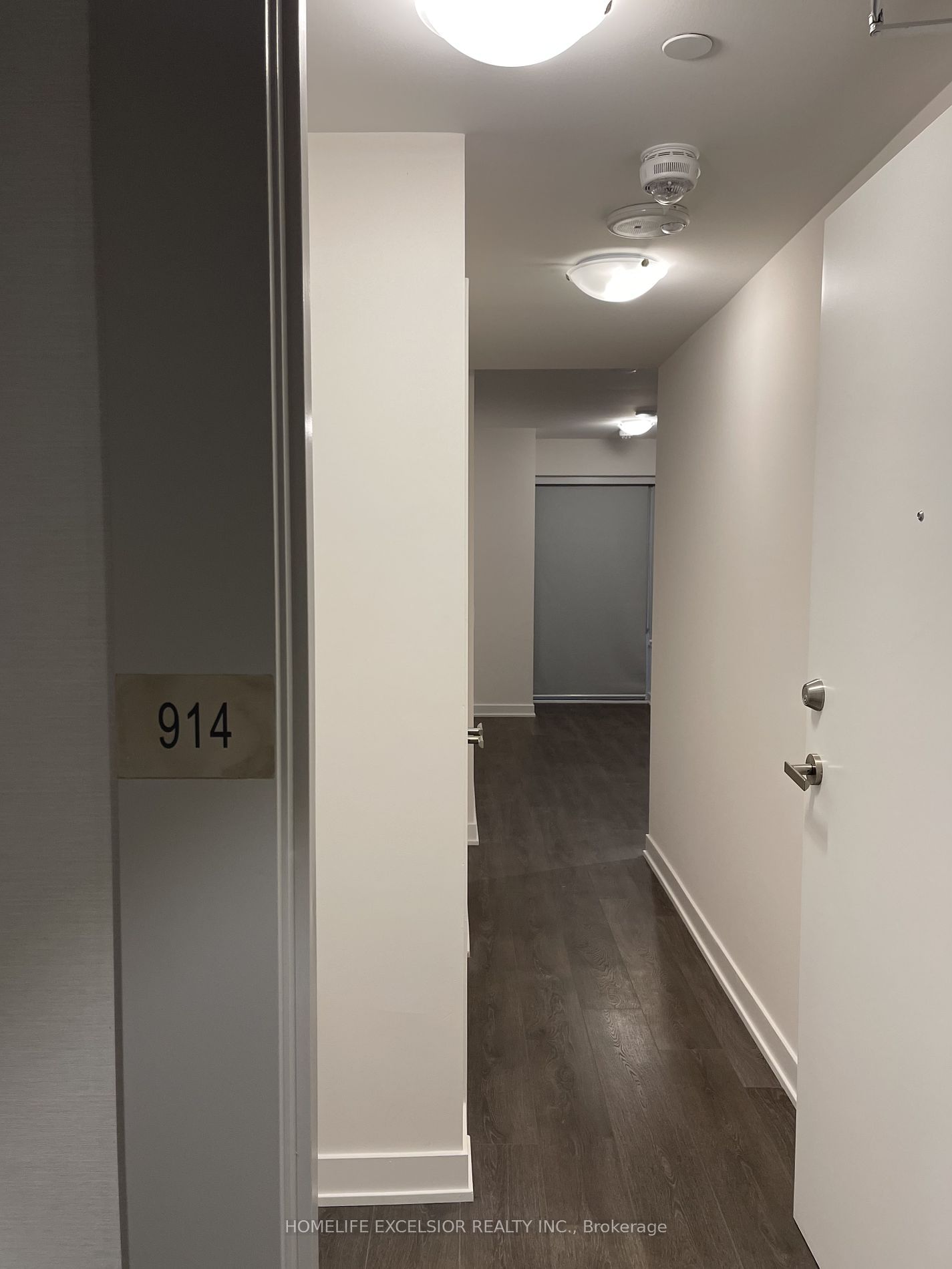 195 Redpath Ave, unit 914 for rent - image #2