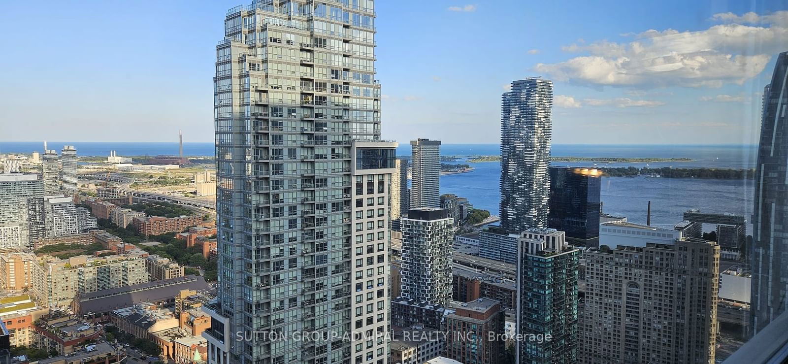 1 King St W, unit 4506 for rent