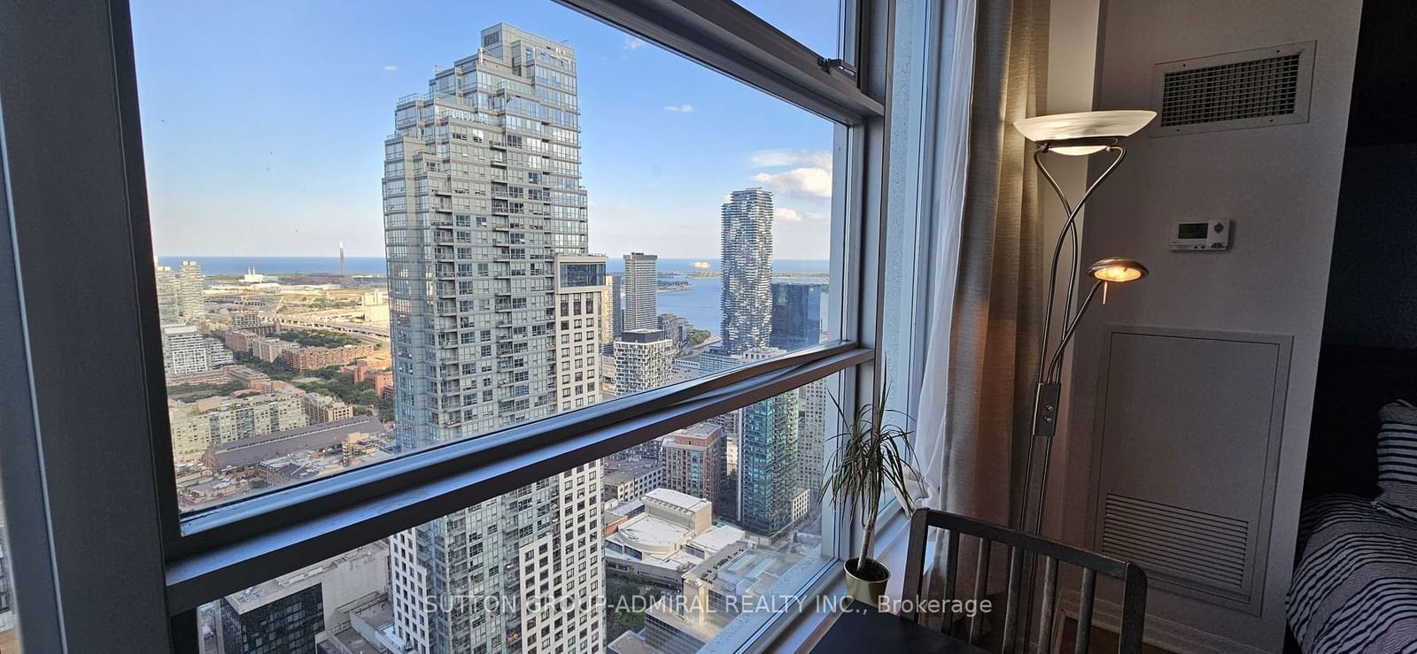 1 King St W, unit 4506 for rent - image #8