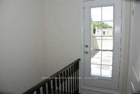 20 Hargrave Lane, unit 17 for sale - image #13