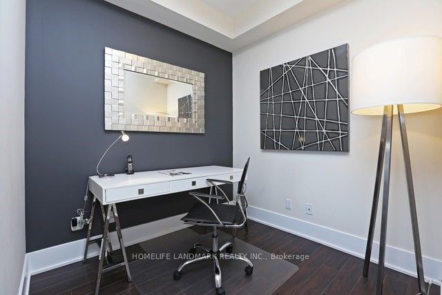 300 Front St W, unit 1813 for sale - image #8