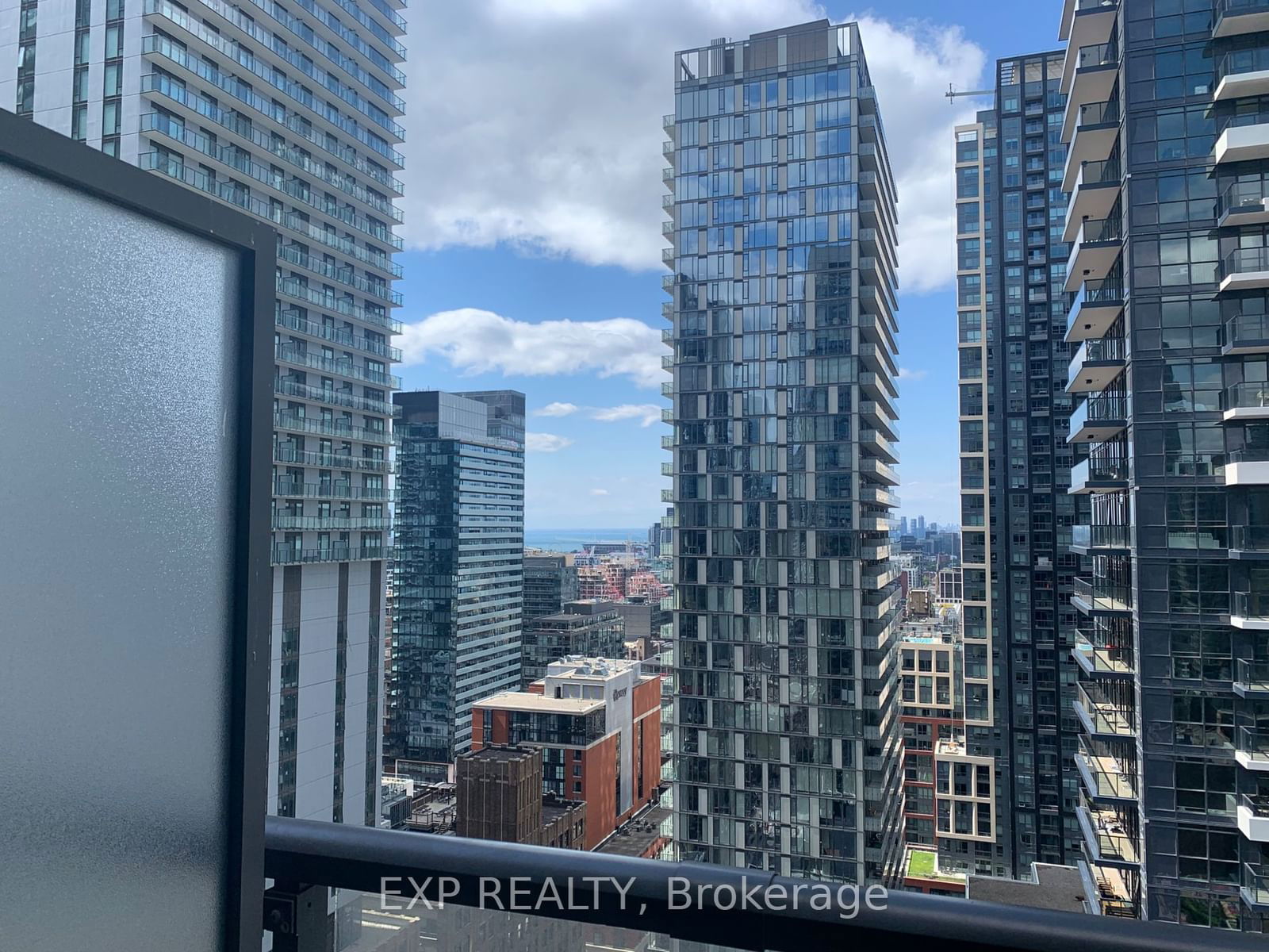 290 Adelaide St W, unit 2503 for rent