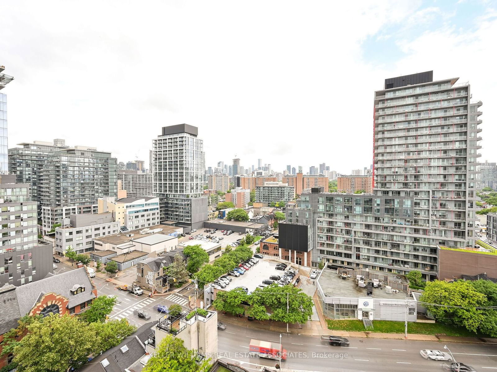 318 King St E, unit 1401 for rent - image #17