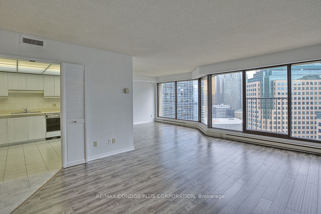 55 Harbour Sq, unit 2913 for rent - image #18