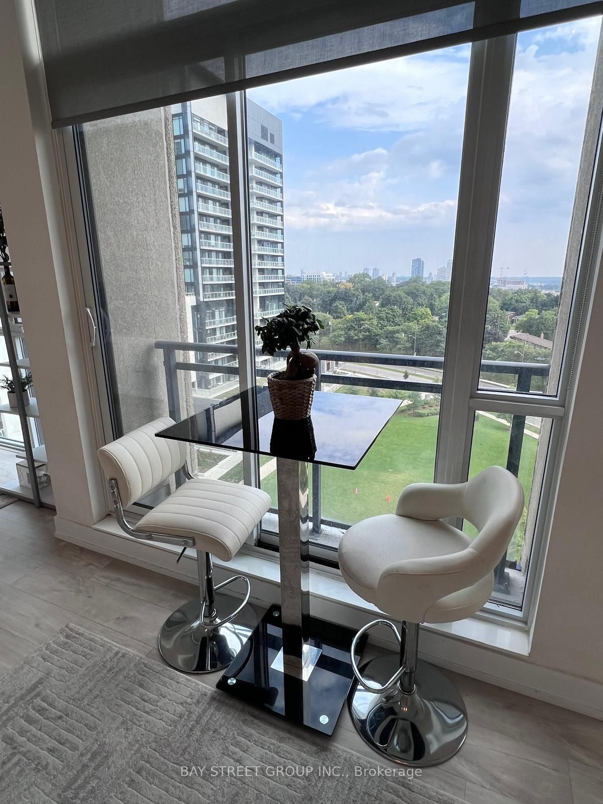 75 The Donway W, unit 906 for rent - image #7