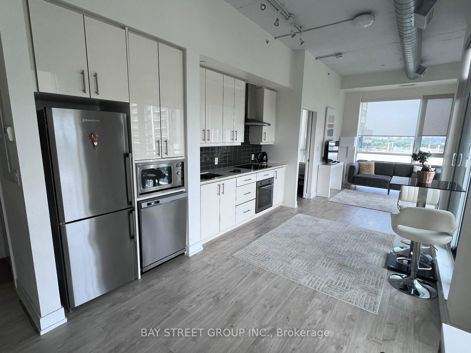 75 The Donway W, unit 906 for rent - image #8