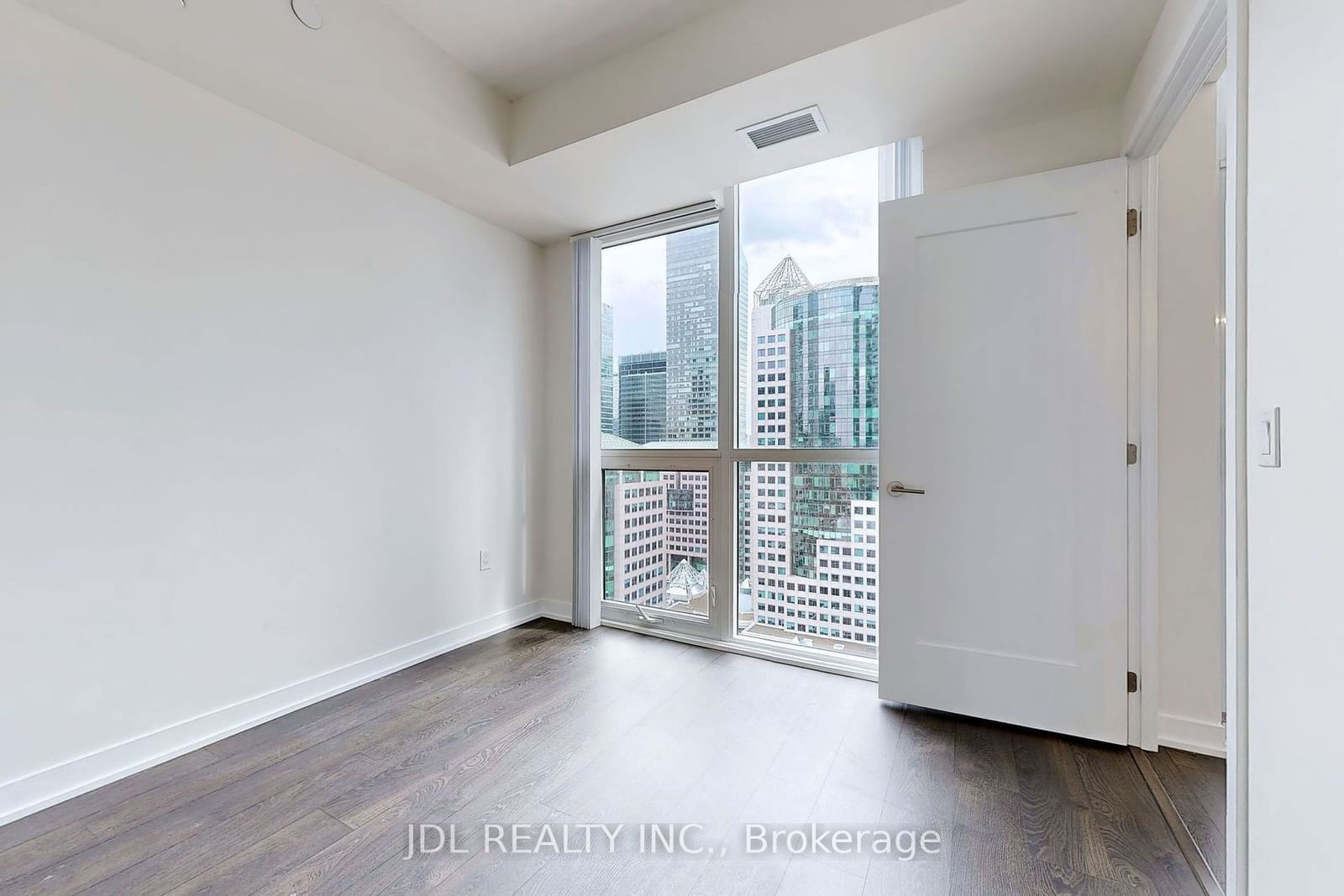 99 JOHN St, unit 2004 for sale - image #8