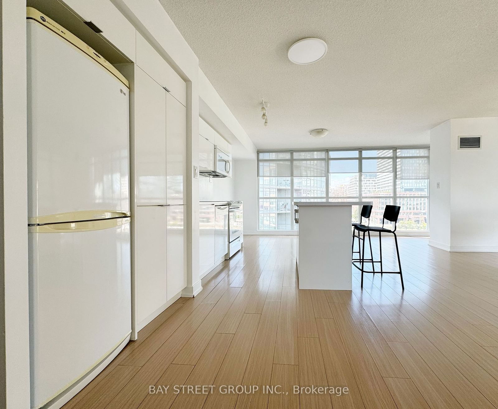 151 Dan Leckie Way, unit 751 for rent - image #6