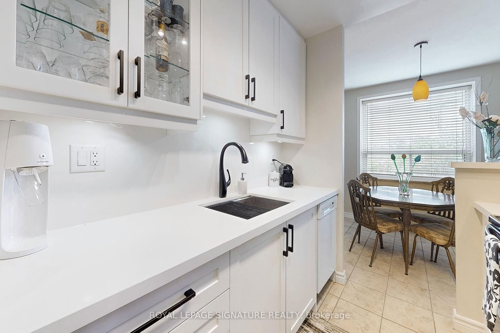 219 Wilson Ave, unit 205 for sale - image #11