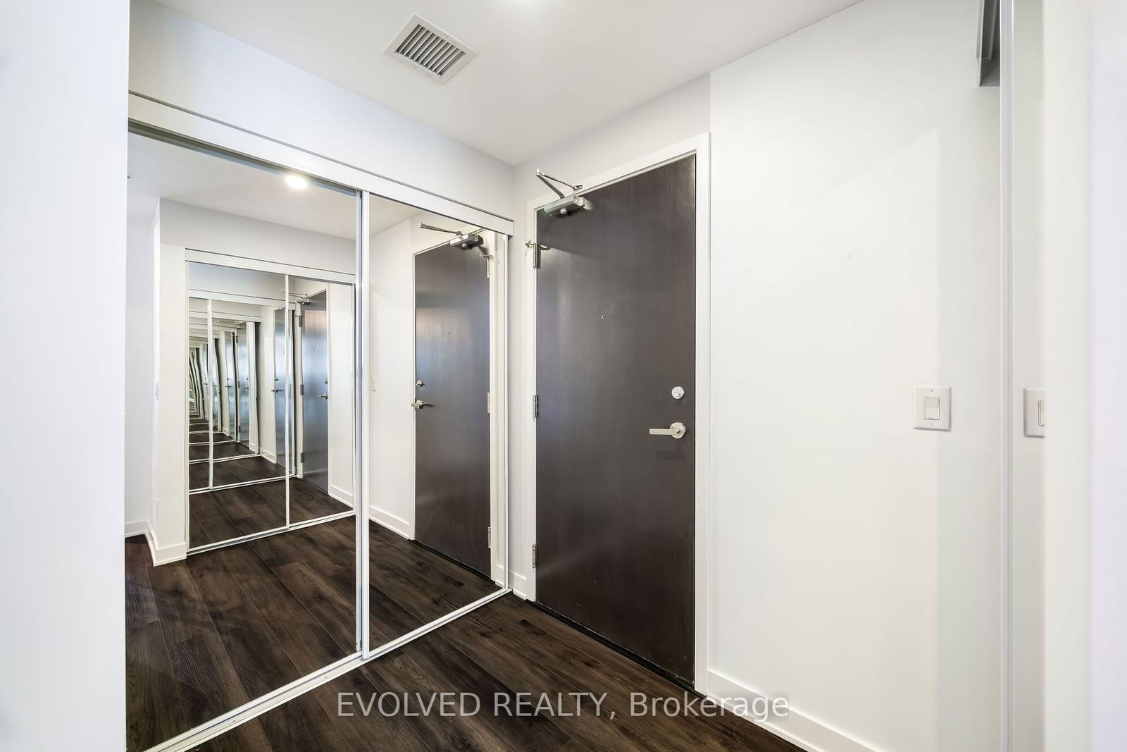 55 Regent Park Blvd, unit 527 for sale - image #21