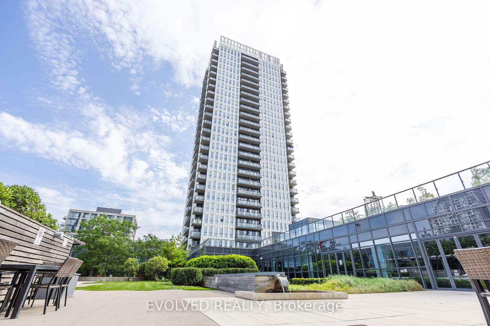 55 Regent Park Blvd, unit 527 for sale - image #32