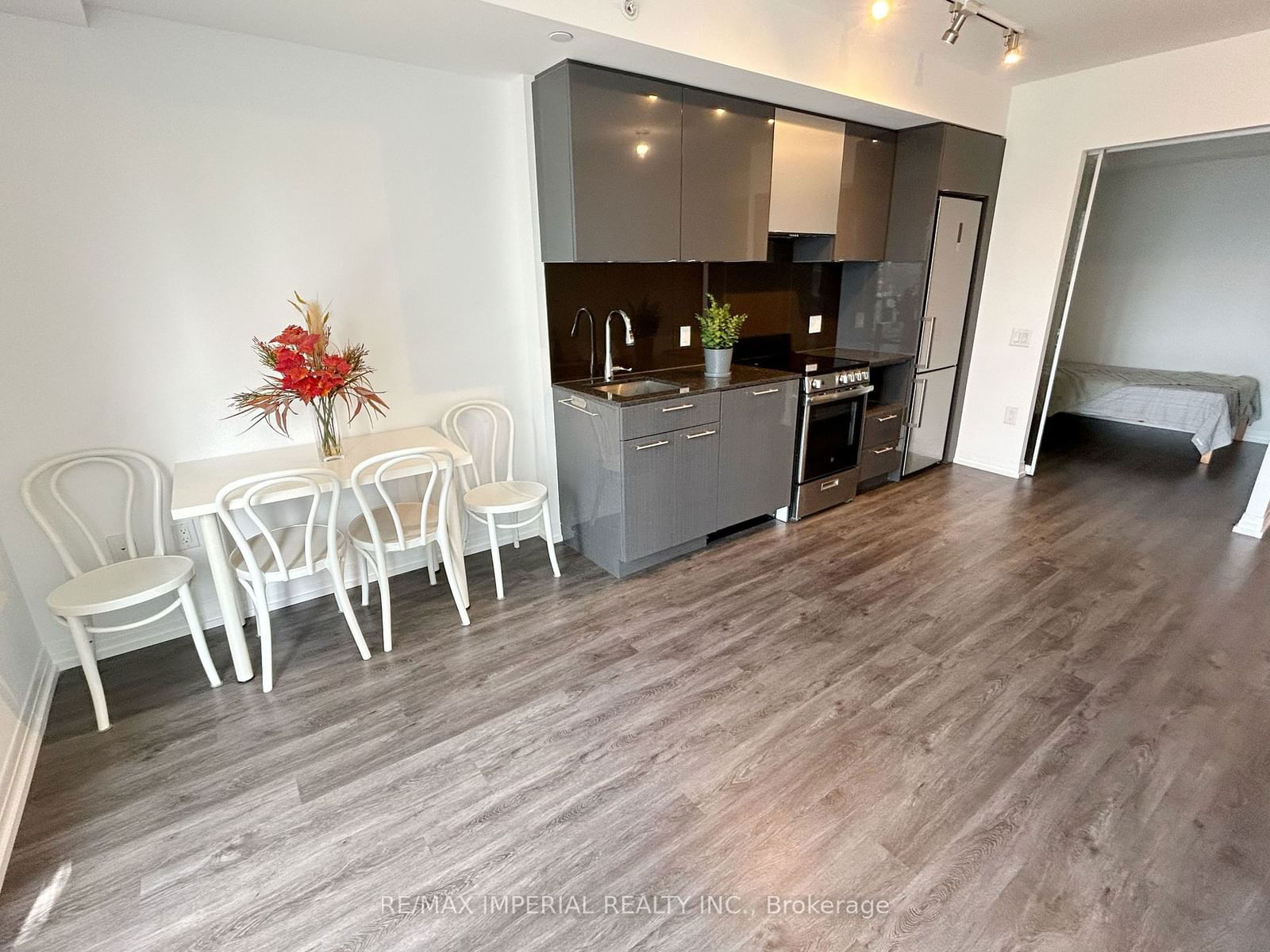 251 Jarvis St, unit 3208 for sale - image #5