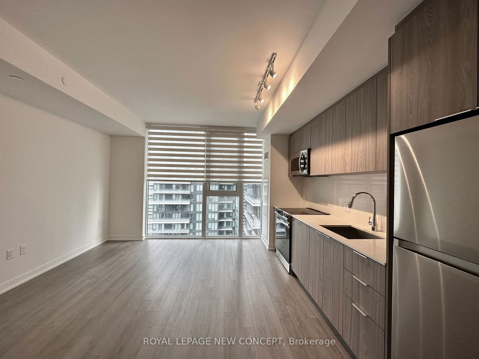 357 King St W, unit 2907 for rent - image #8